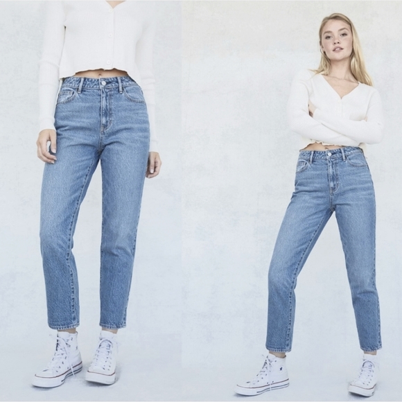 Pacsun Light Wash High Rise Straight Leg. ***they fit more like a 25 - Picture 1 of 8